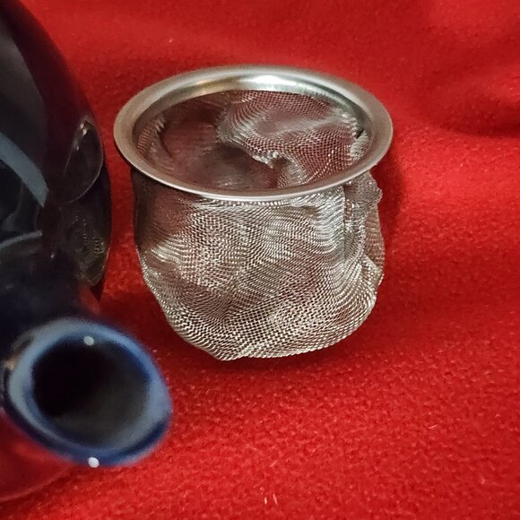 Classic Bistro Bright Cobalt 2 Cup Infuser Personal Porcelain Teapot w/Metal Lid - Picture 10 of 16